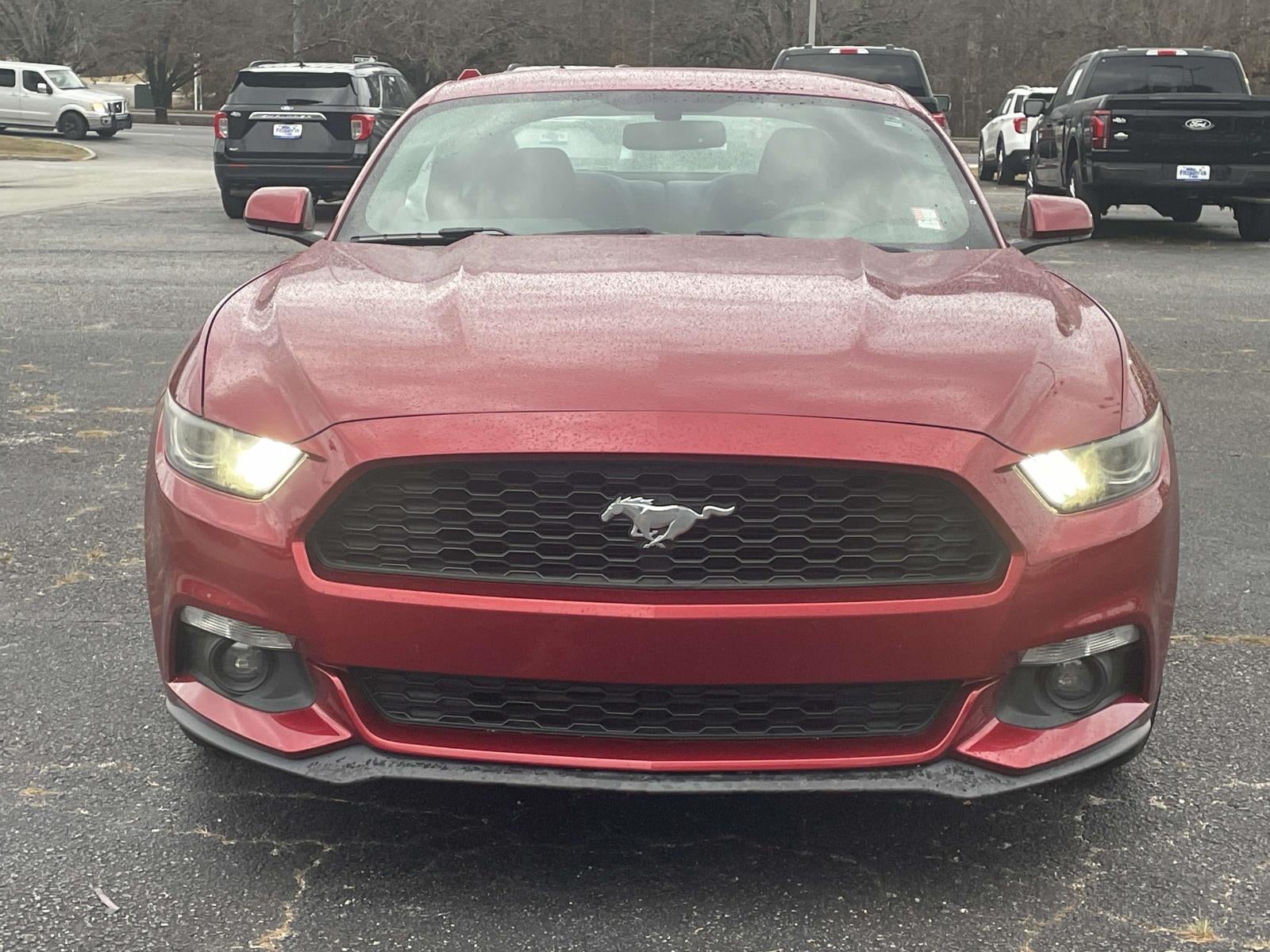 2016 Ford Mustang 2dr Fastback EcoBoost