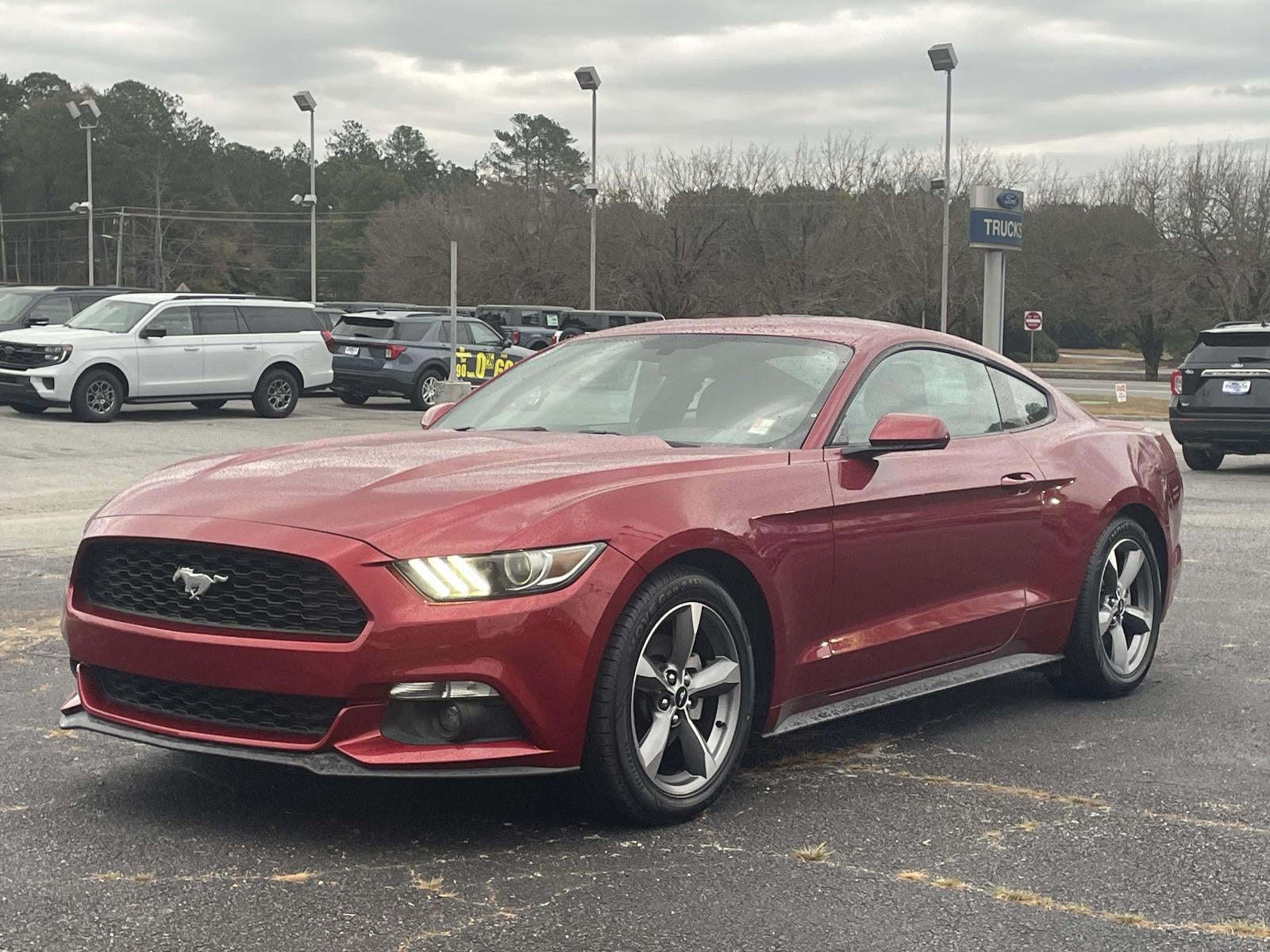 2016 Ford Mustang 2dr Fastback EcoBoost