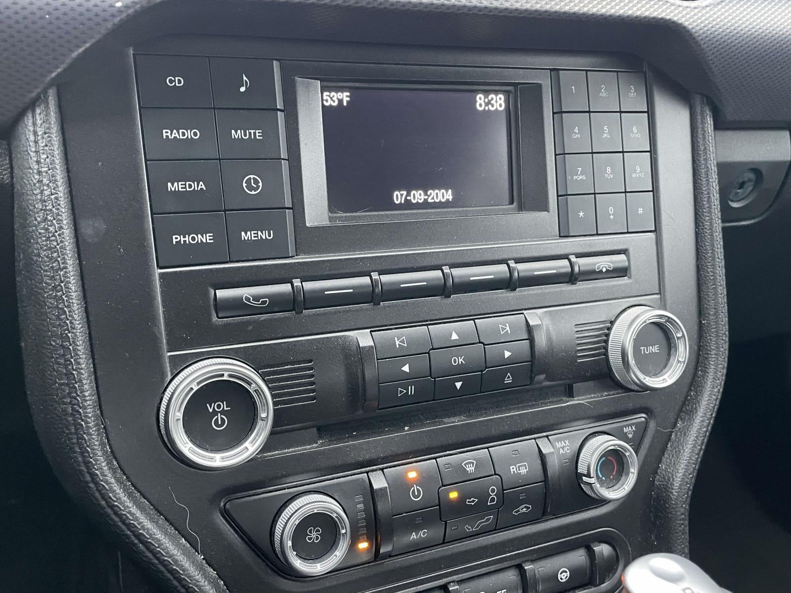 2016 Ford Mustang 2dr Fastback EcoBoost