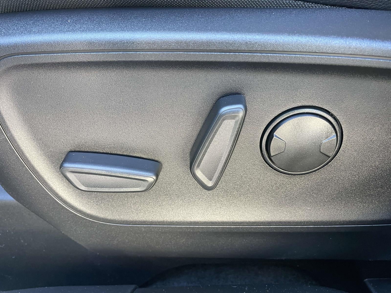 2026 Ford Escape Base