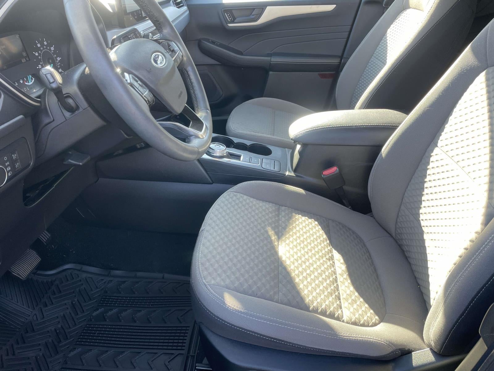 2022 Ford Escape SE FWD