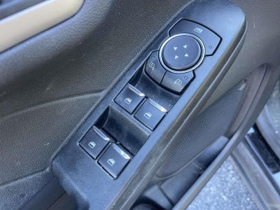 2022 Ford Escape SE FWD