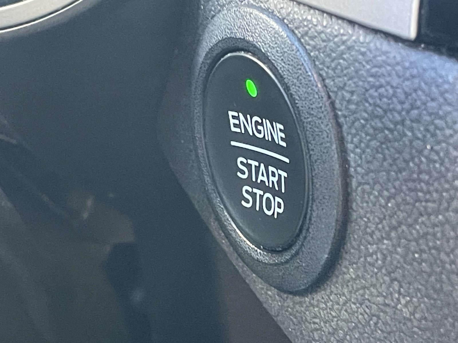 2022 Ford Escape SE FWD