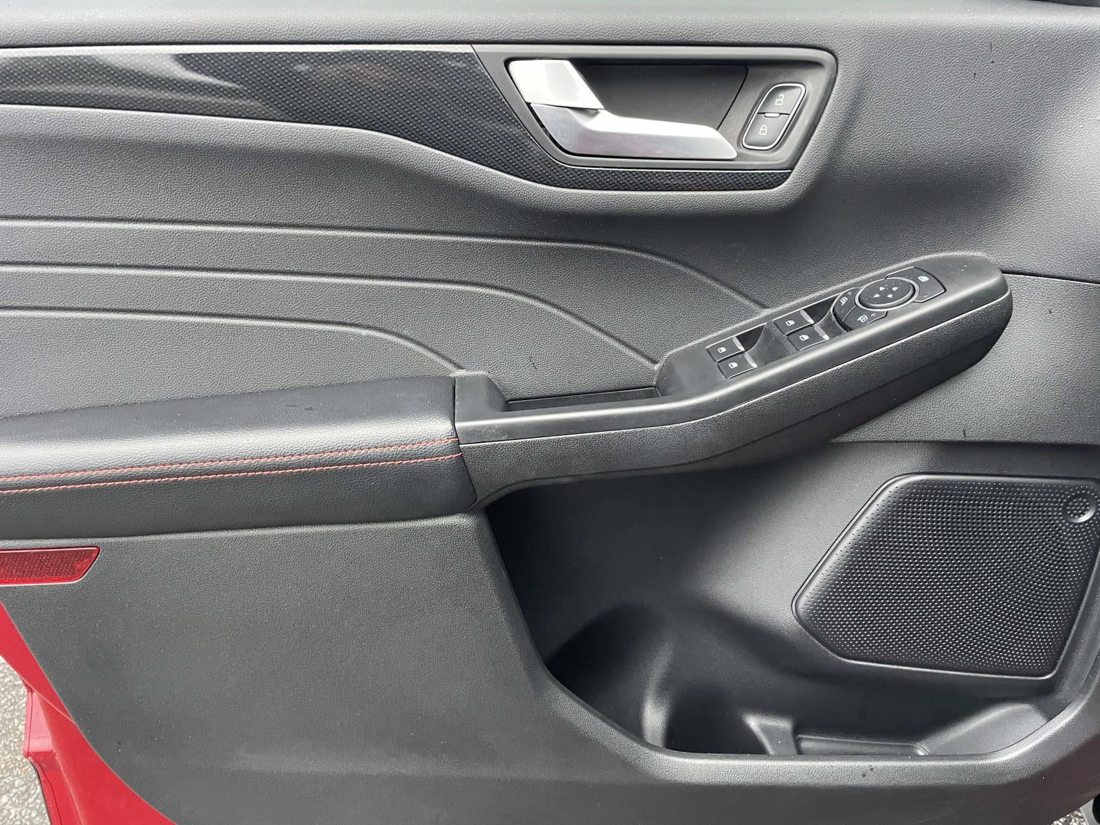 2025 Ford Escape ST-Line FWD