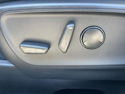 2026 Ford Escape Platinum