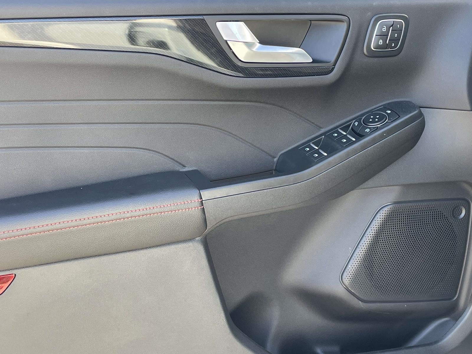 2025 Ford Escape ST-Line Elite AWD