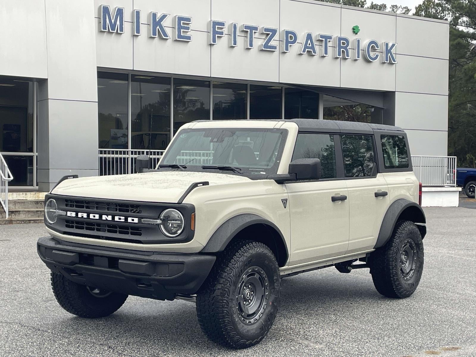 2025 Ford Bronco Base