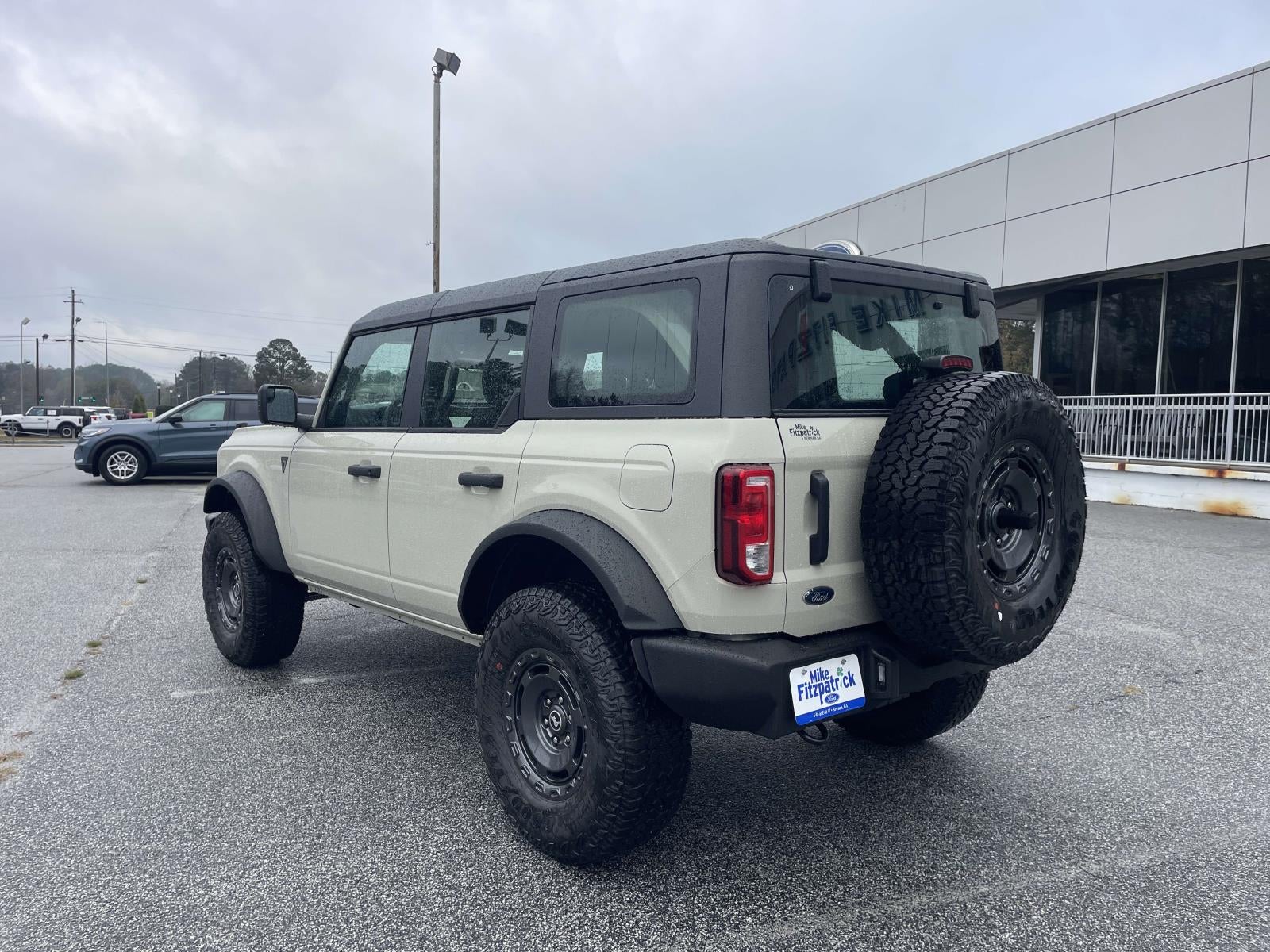 2025 Ford Bronco Base