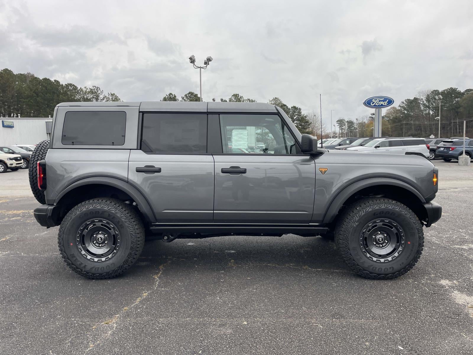 2025 Ford Bronco Badlands