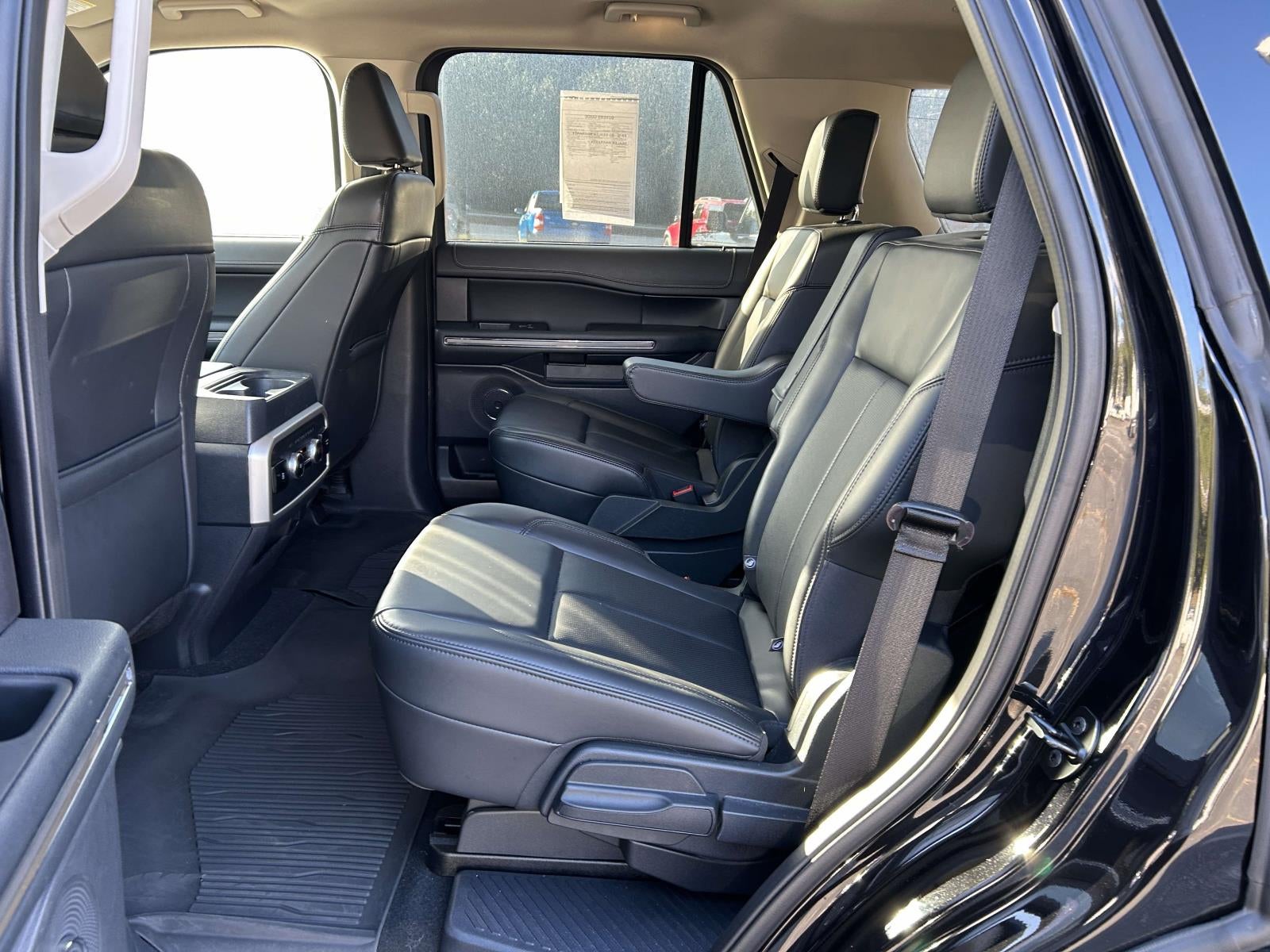 2024 Ford Expedition XLT 4x2