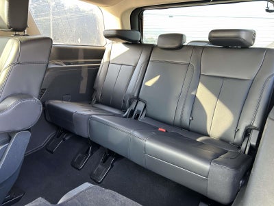 2024 Ford Expedition XLT 4x2