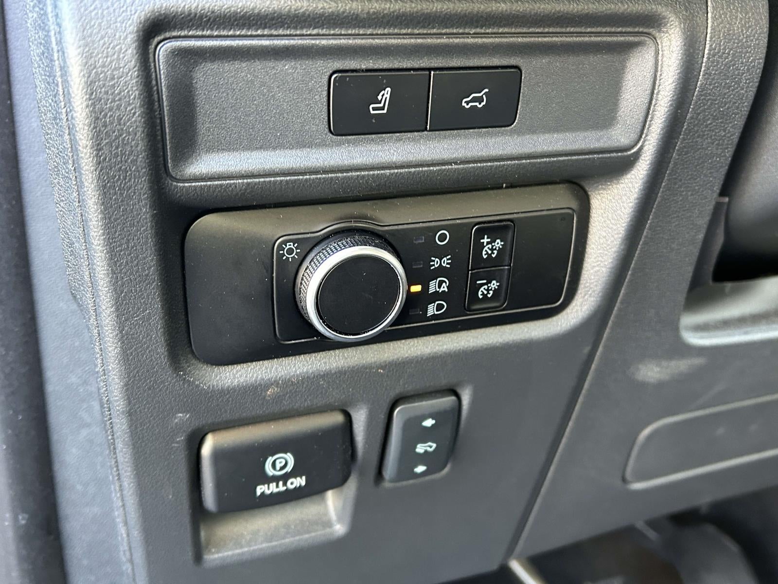 2024 Ford Expedition XLT 4x2