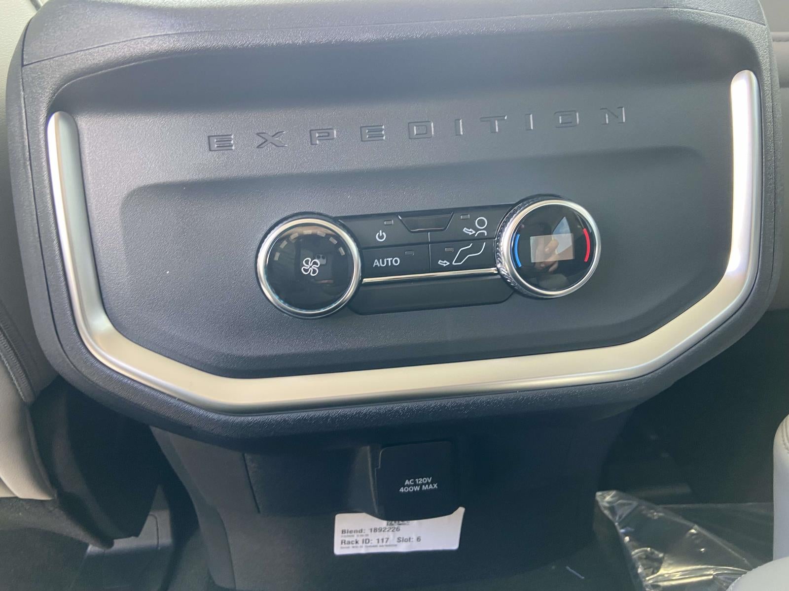 2027 Ford Expedition Active