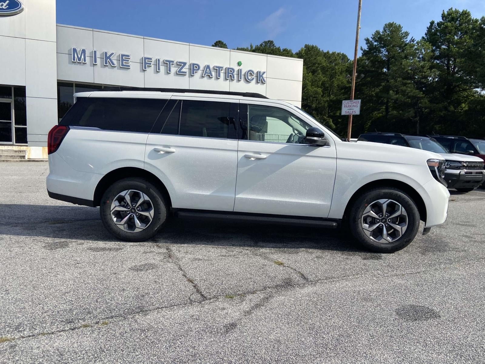 2027 Ford Expedition Active