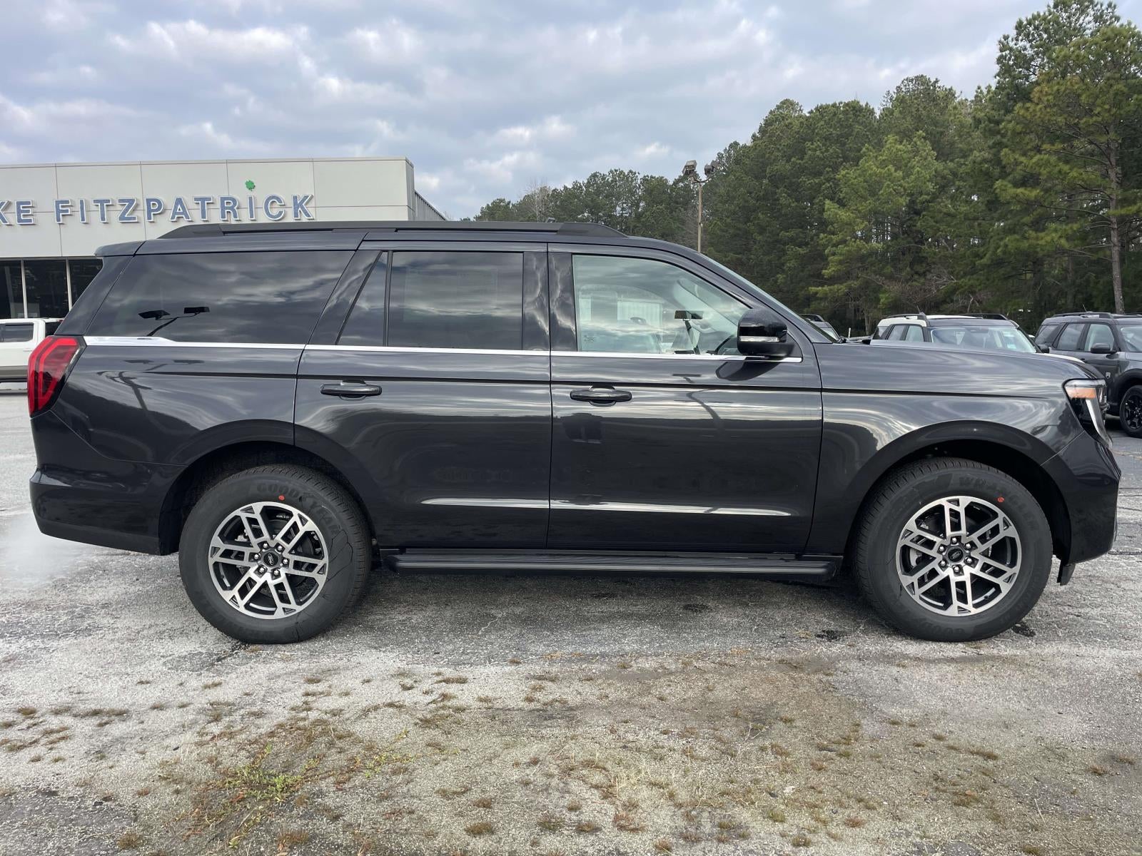 2026 Ford Expedition Active