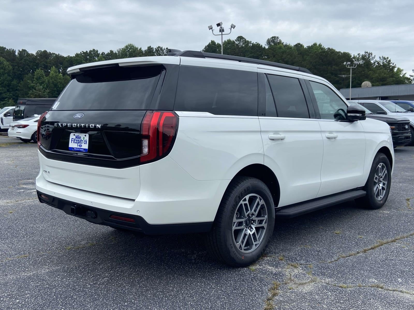 2026 Ford Expedition Active