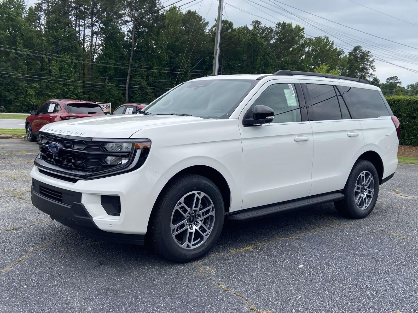 2026 Ford Expedition Active
