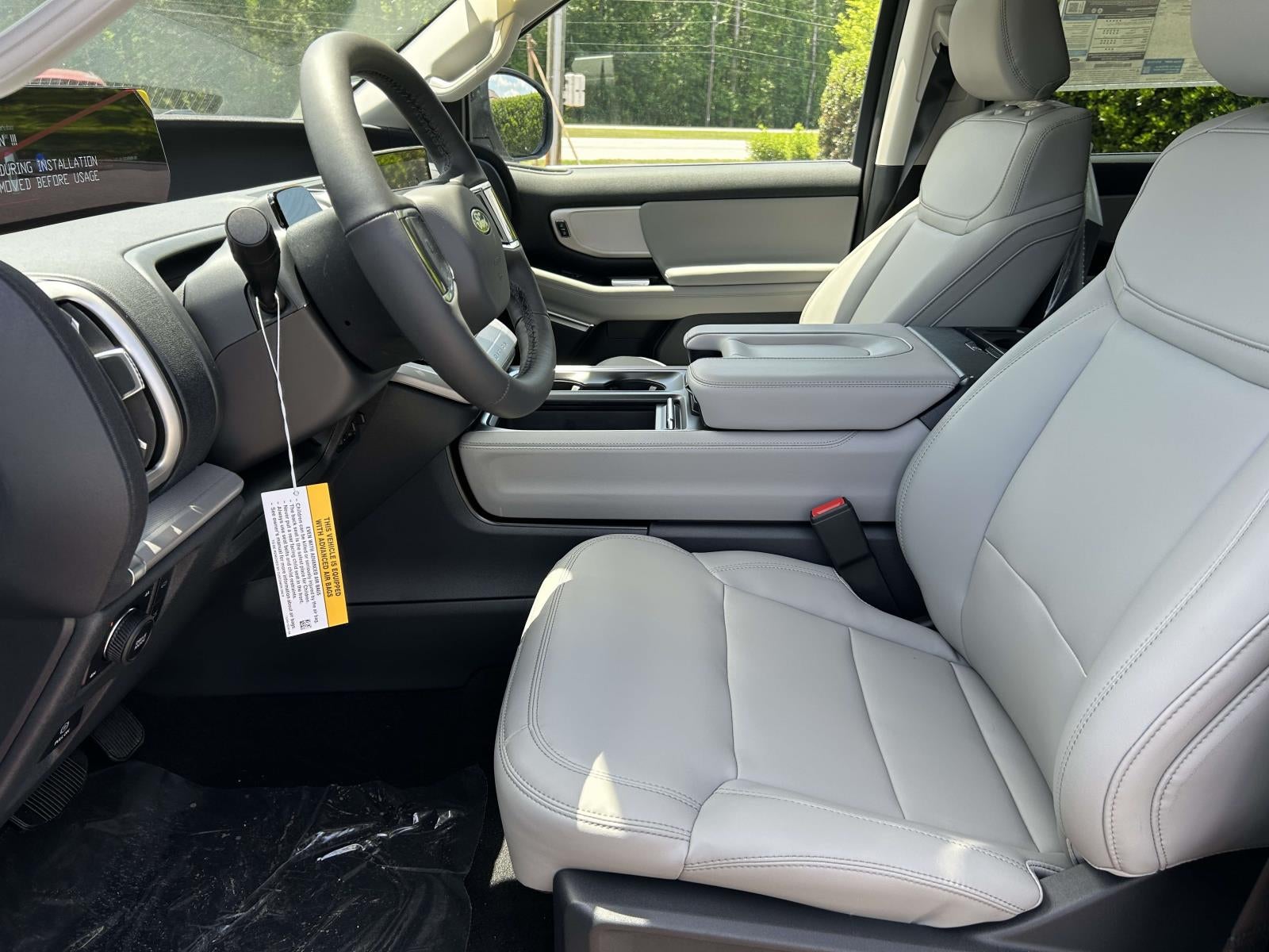 2026 Ford Expedition Active