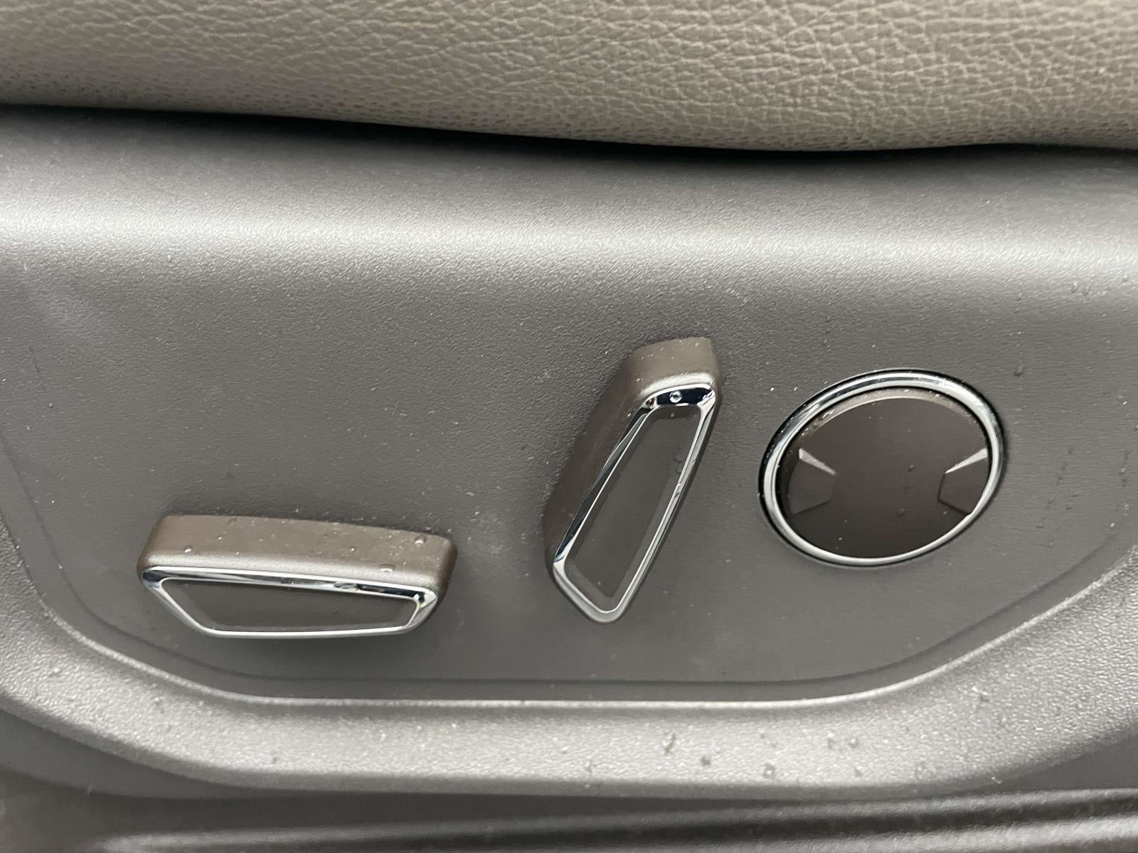 2020 Ford Expedition Limited 4x2