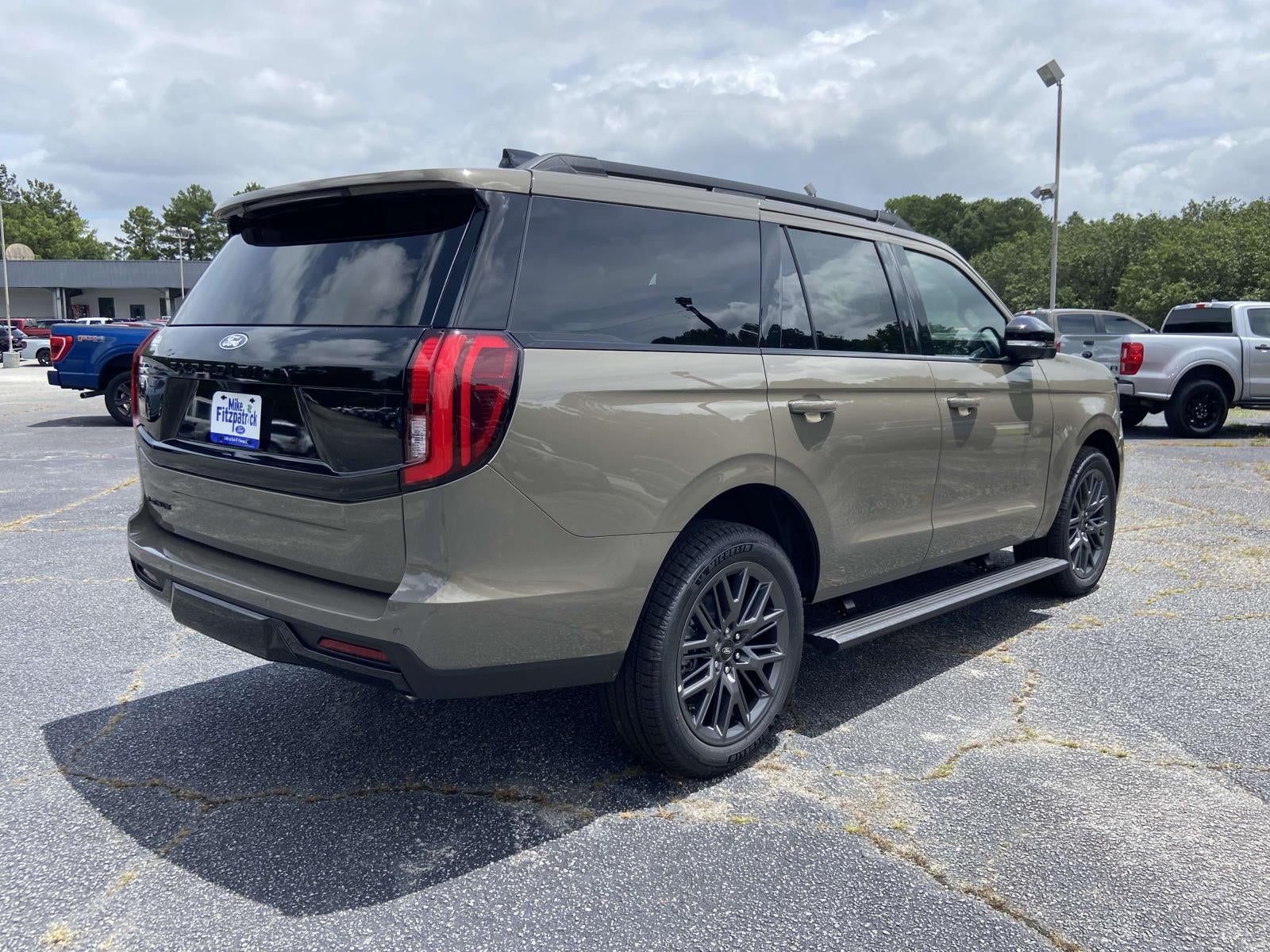 2027 Ford Expedition Platinum