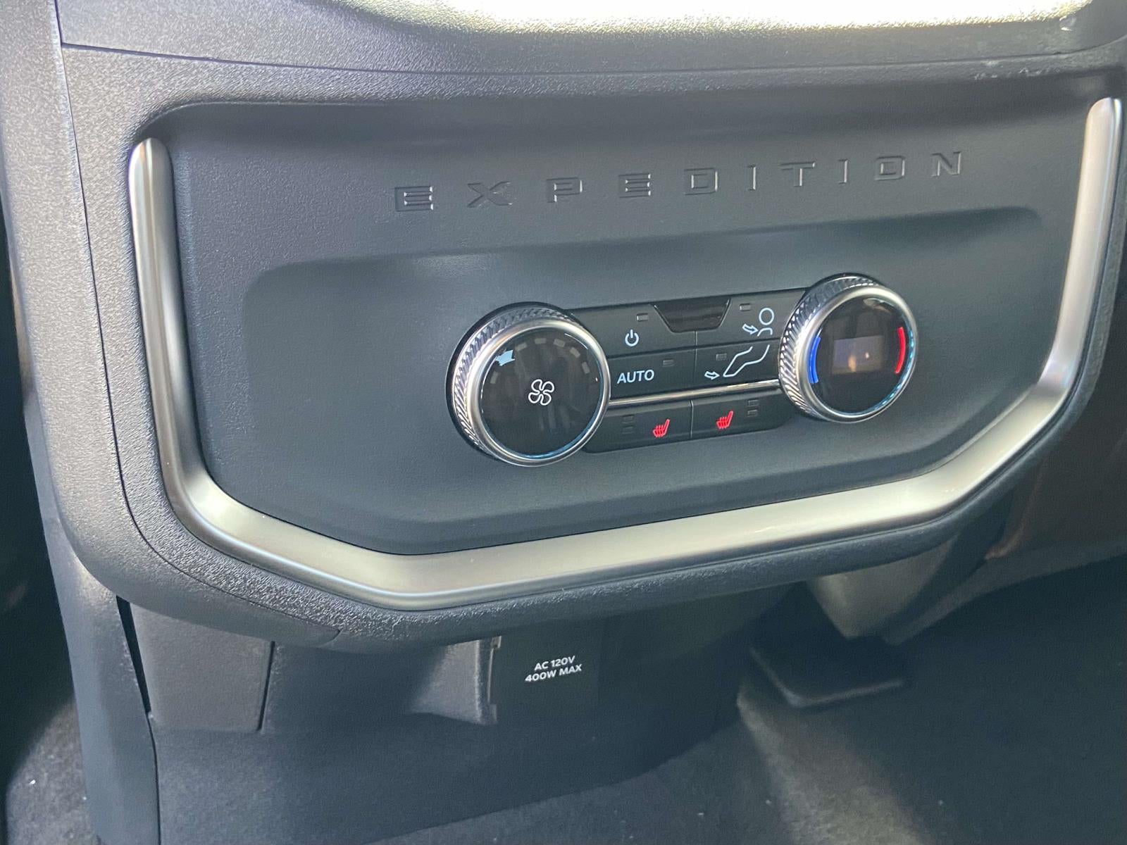 2027 Ford Expedition King Ranch