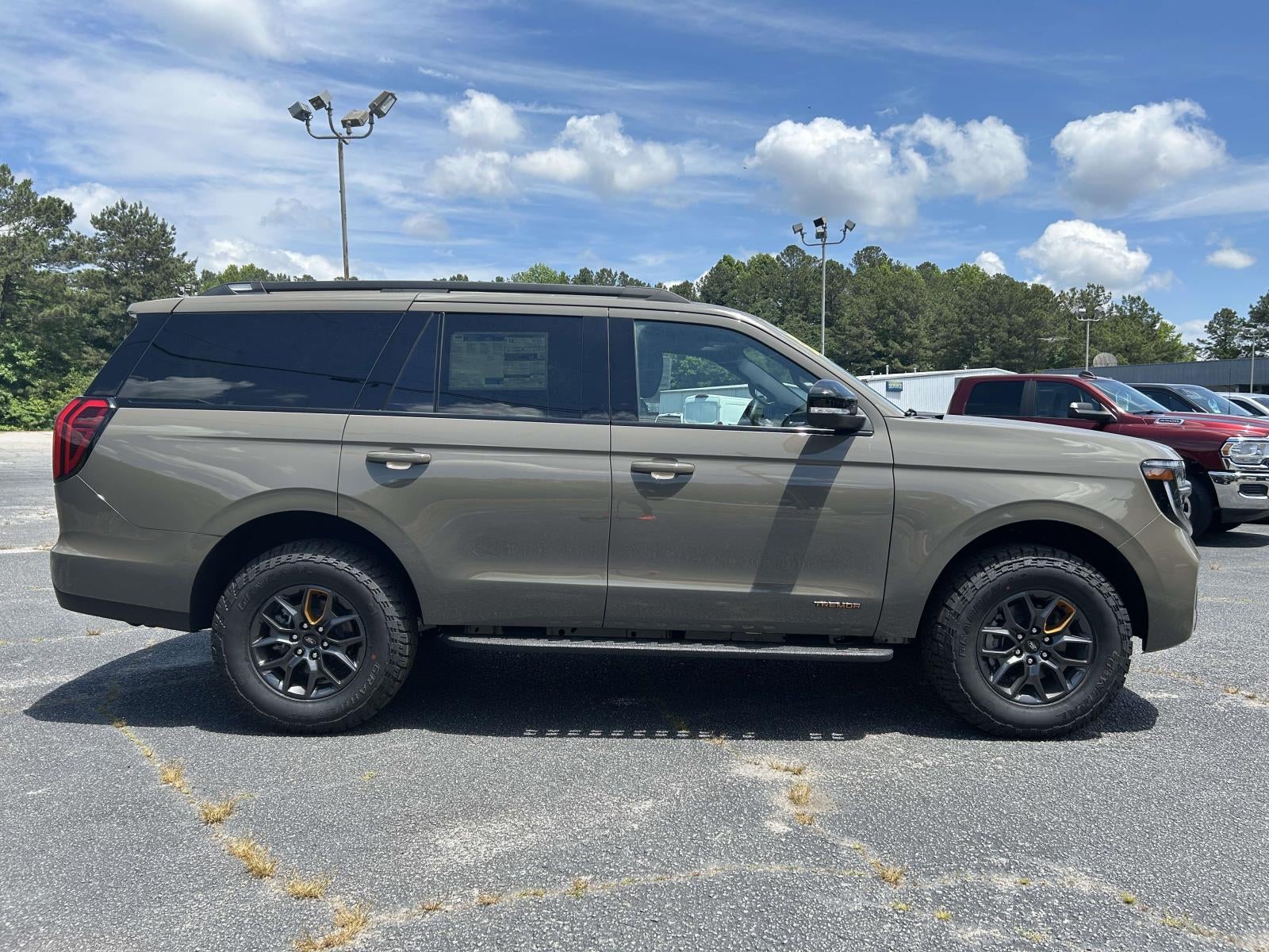 2026 Ford Expedition Tremor