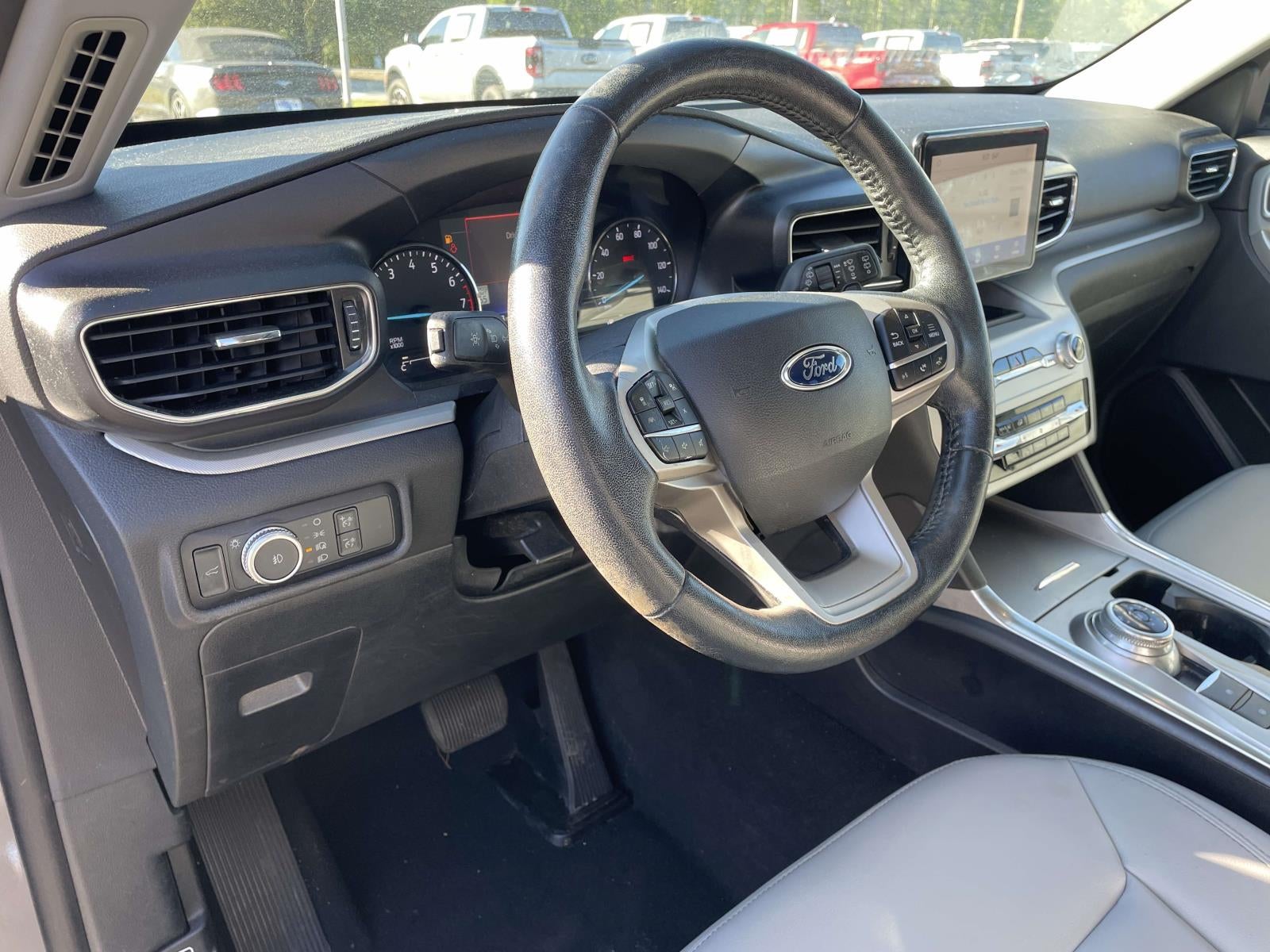 2021 Ford Explorer XLT RWD