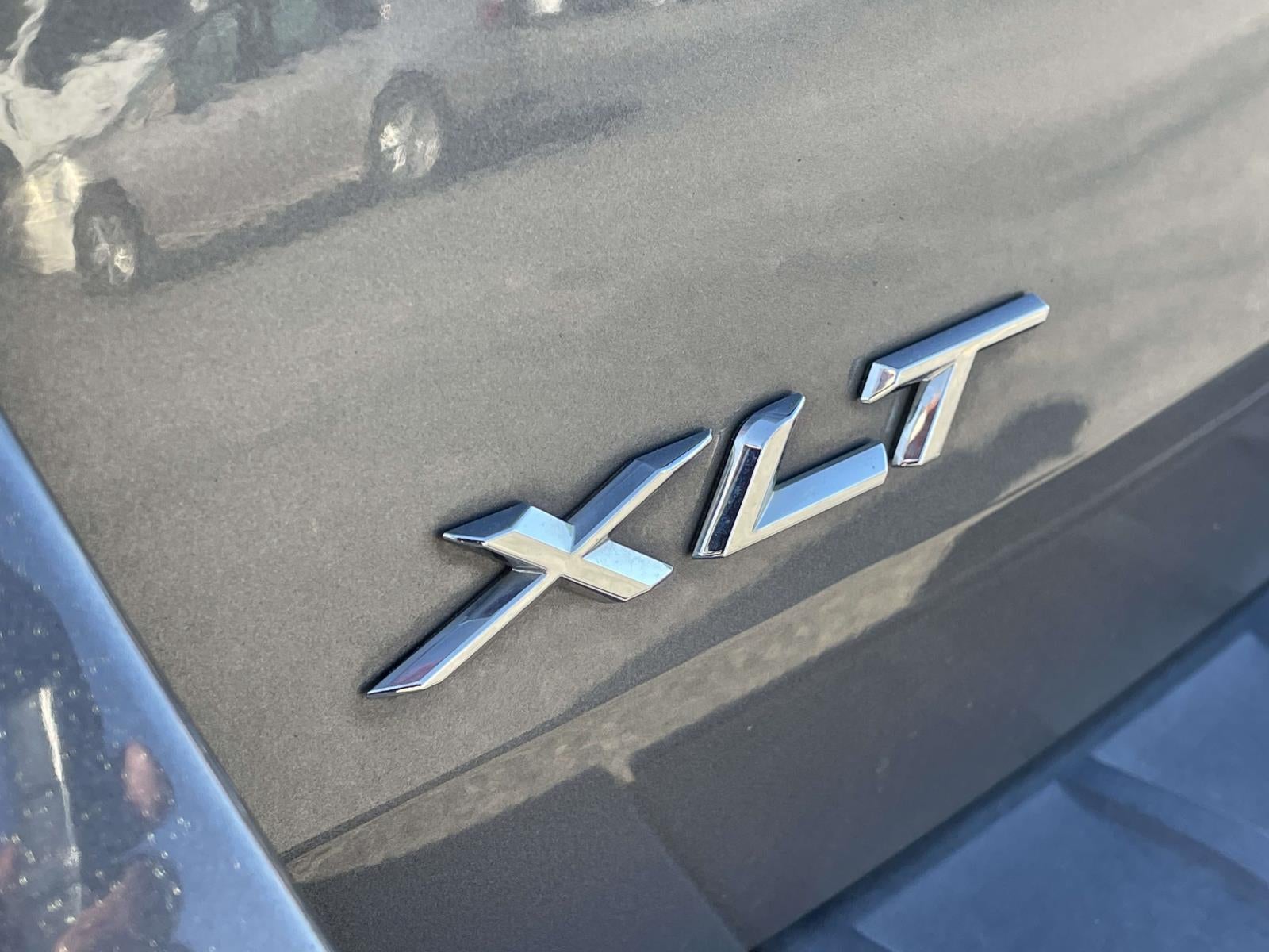 2021 Ford Explorer XLT RWD