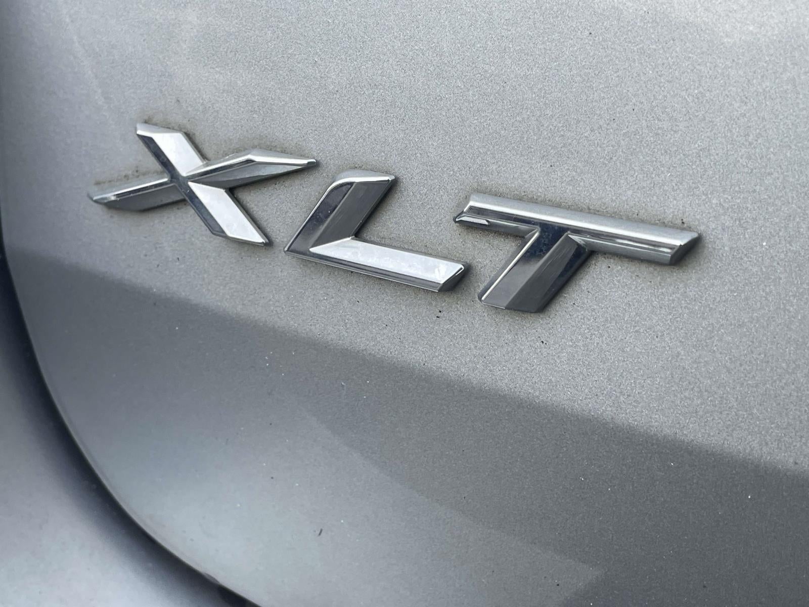 2022 Ford Explorer XLT RWD