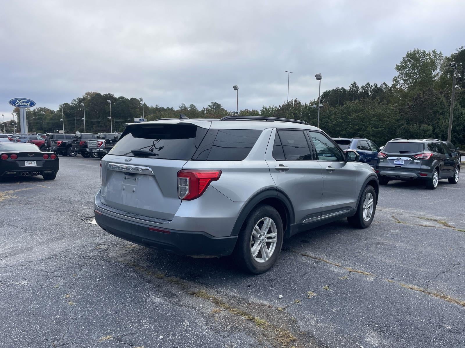 2022 Ford Explorer XLT RWD