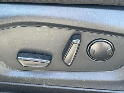 2023 Ford Explorer XLT RWD