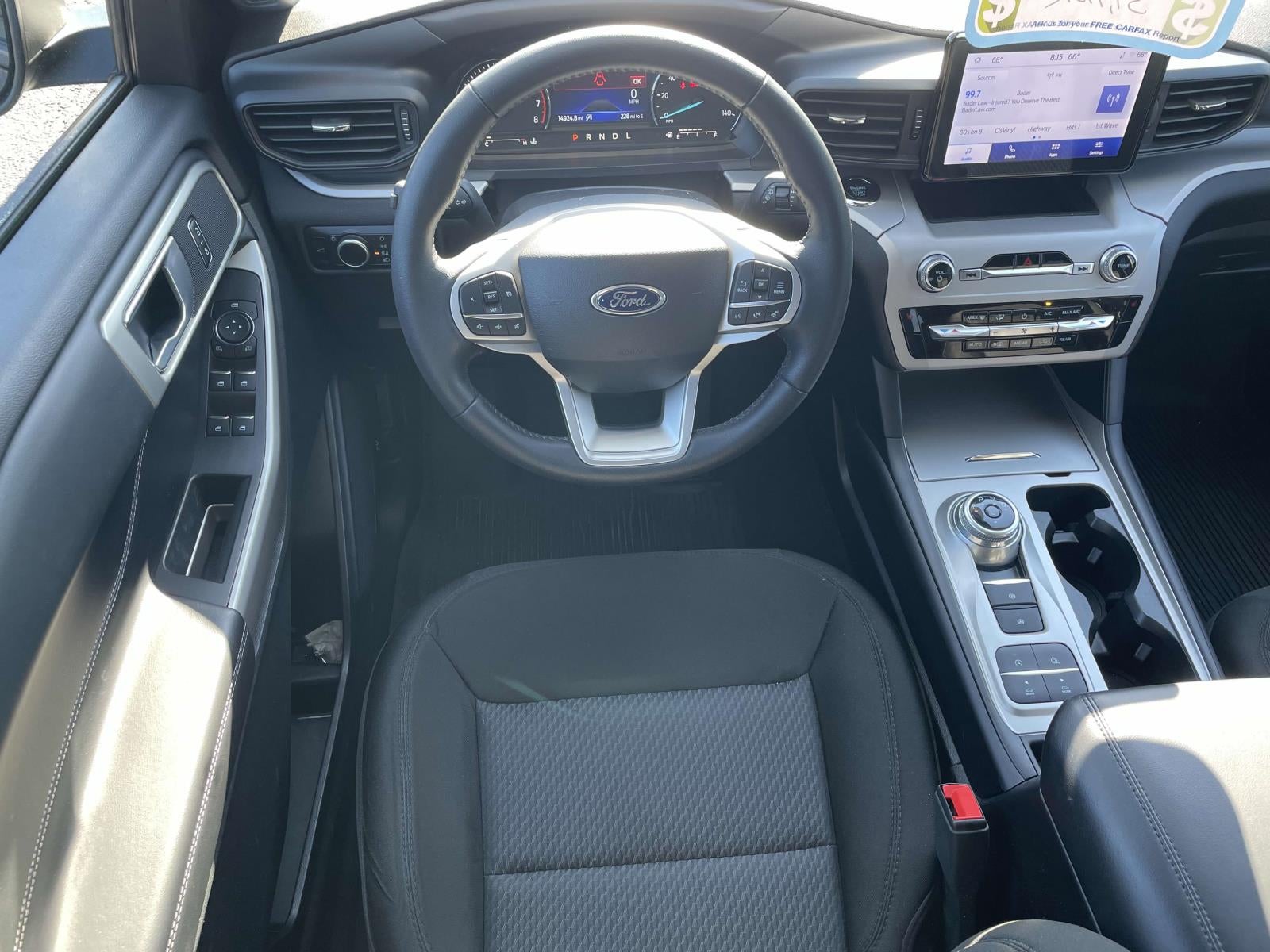 2023 Ford Explorer XLT RWD