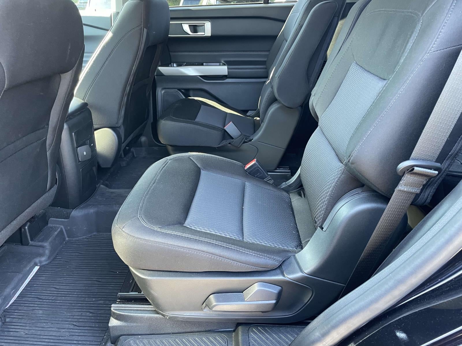 2023 Ford Explorer XLT RWD