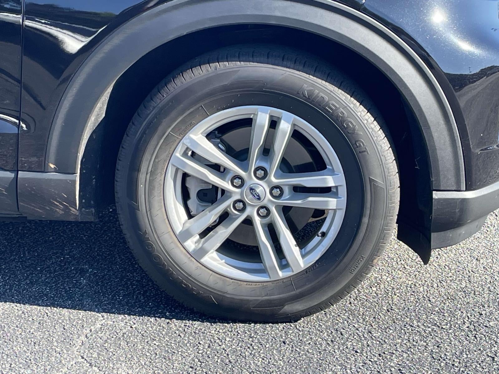 2023 Ford Explorer XLT RWD