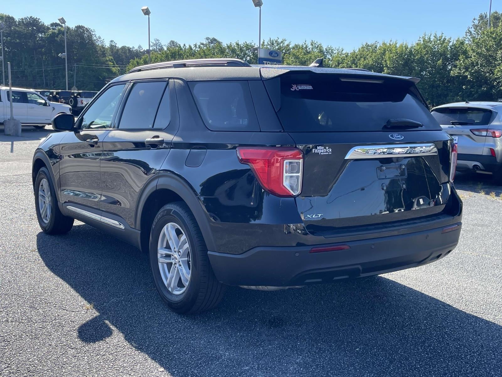 2023 Ford Explorer XLT RWD