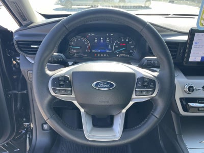 2023 Ford Explorer XLT RWD