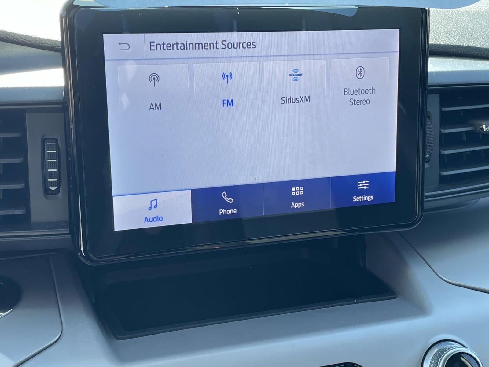 2023 Ford Explorer XLT RWD