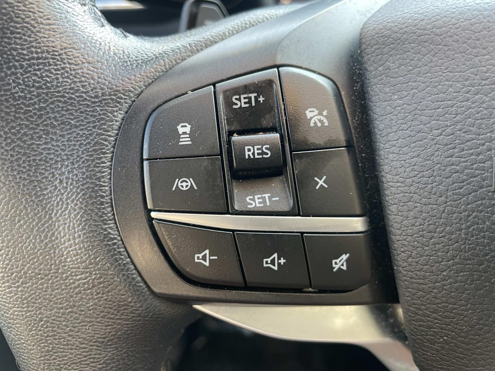 2020 Ford Explorer Limited RWD