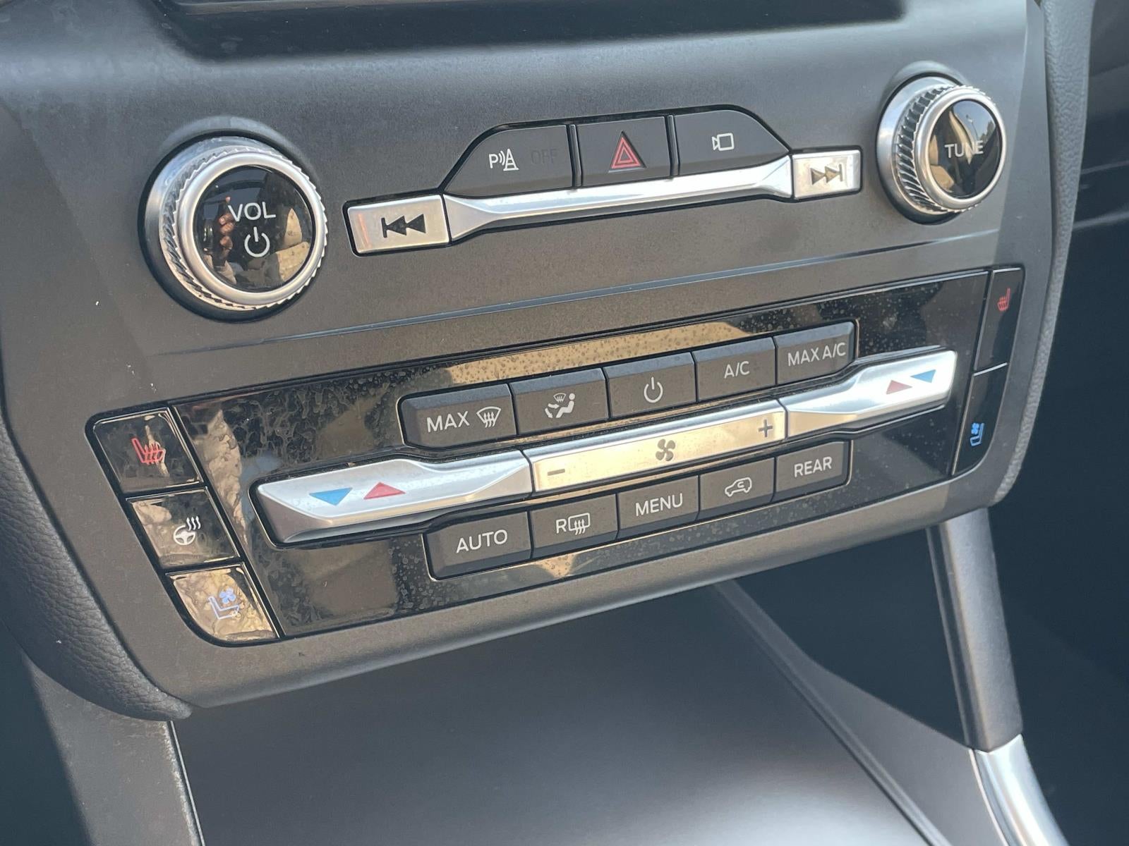 2020 Ford Explorer Limited RWD