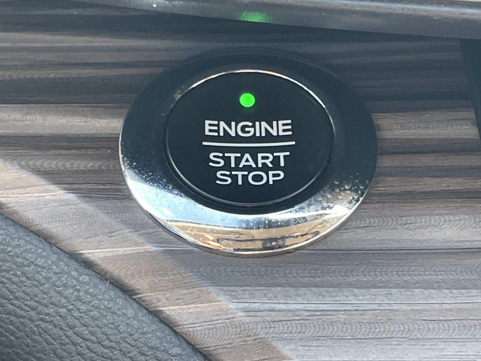 2020 Ford Explorer Limited RWD