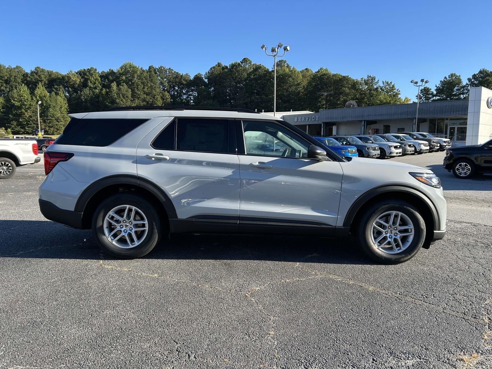 2027 Ford Explorer Active