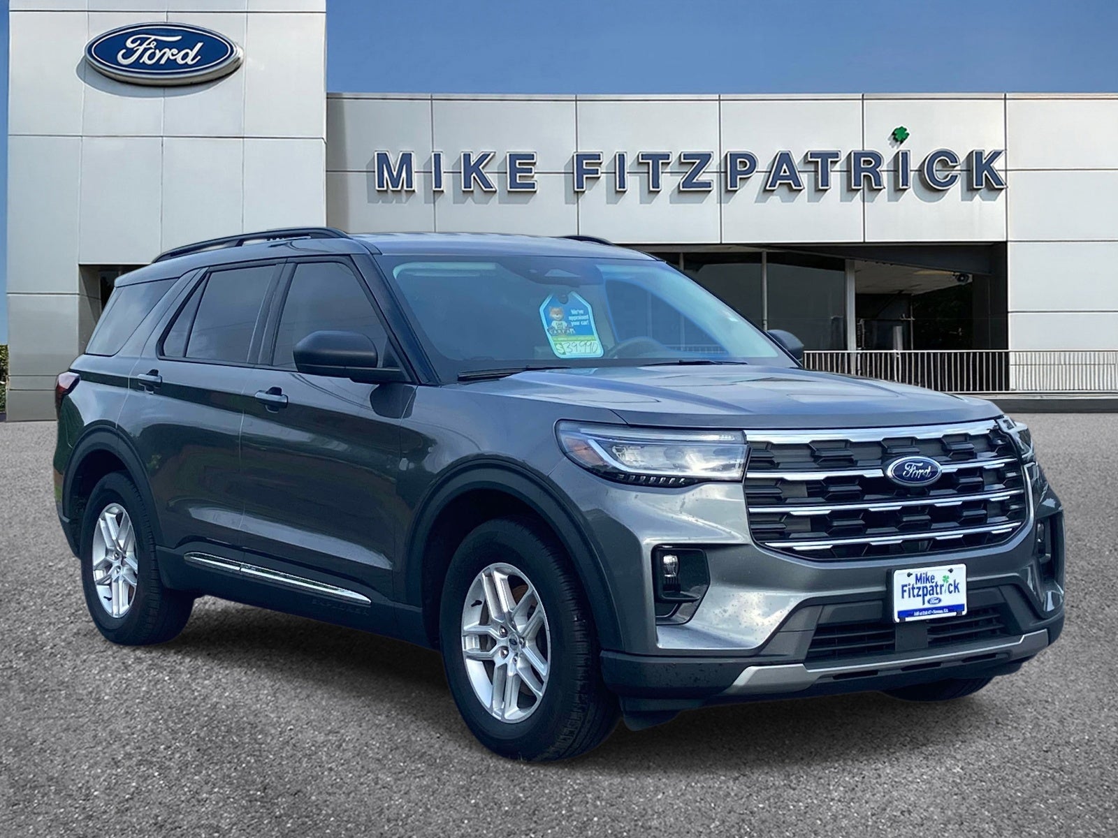 2025 Ford Explorer Active RWD