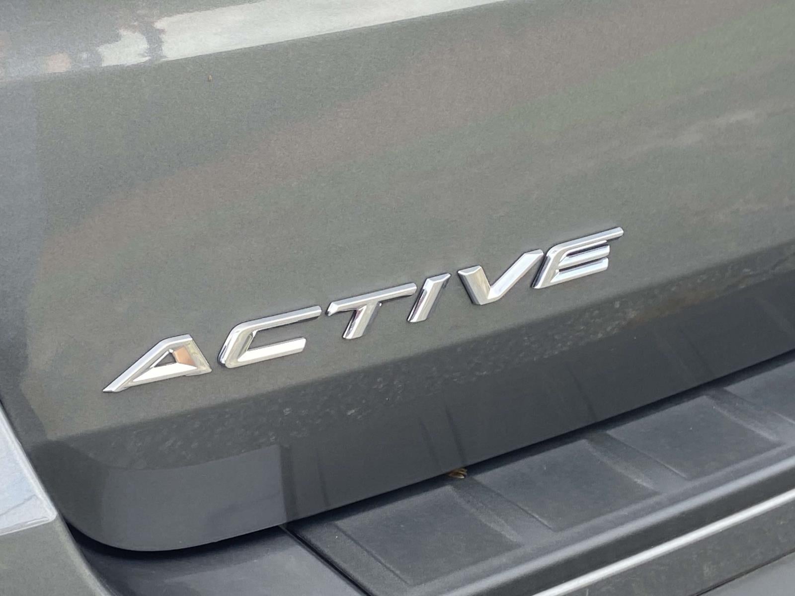 2025 Ford Explorer Active RWD