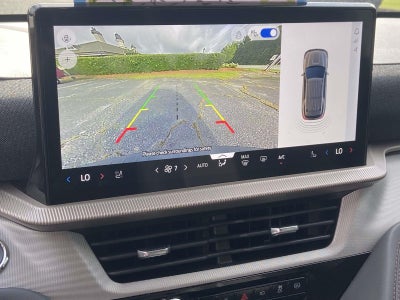 2025 Ford Explorer Active RWD