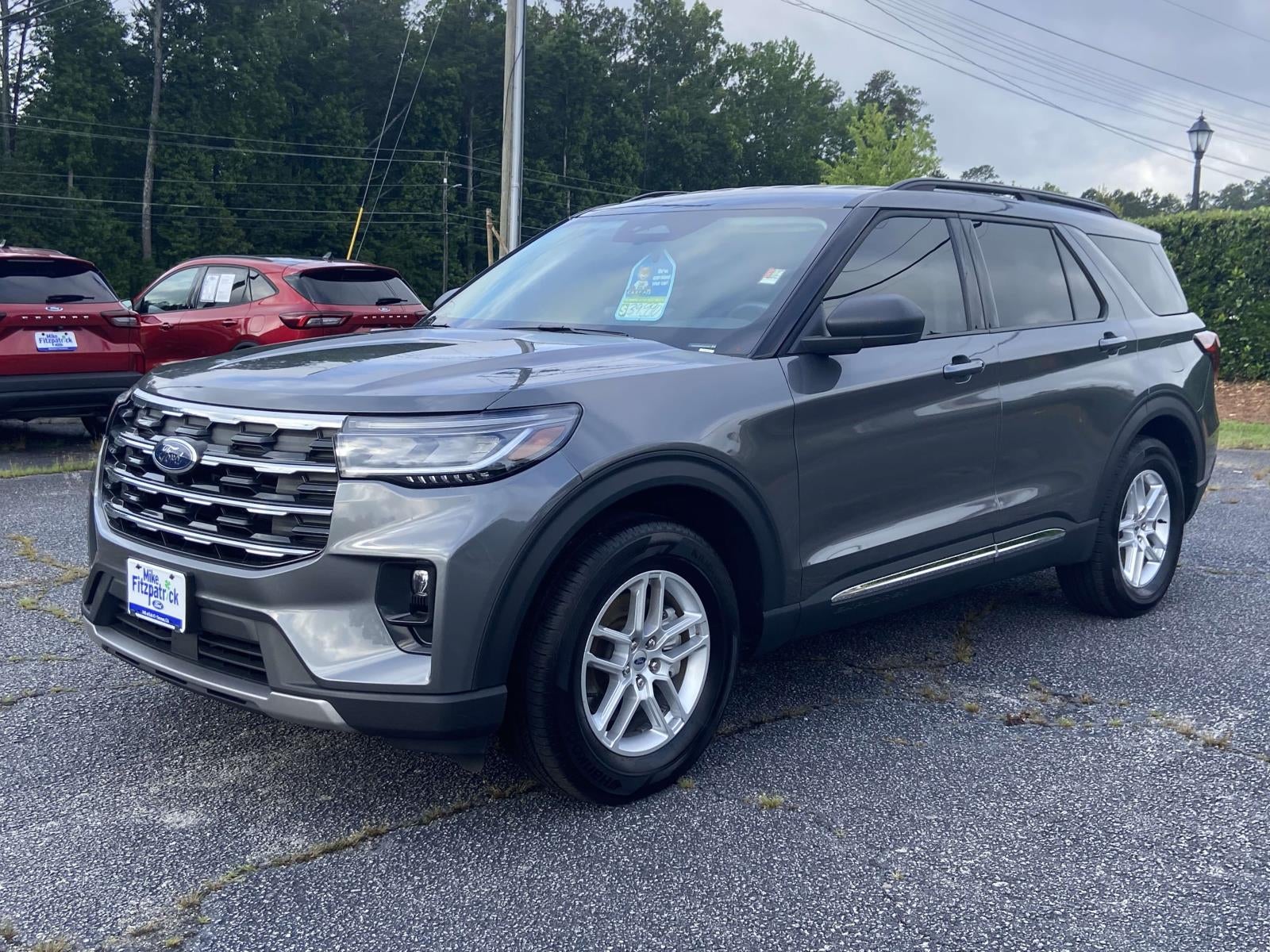2025 Ford Explorer Active RWD