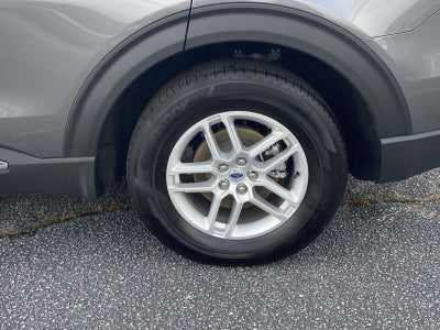 2025 Ford Explorer Active RWD