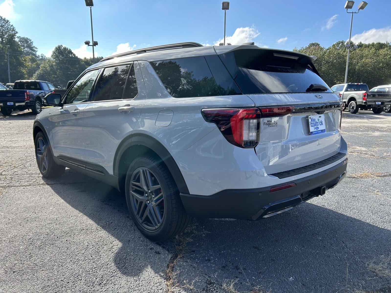 2027 Ford Explorer ST-Line