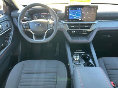 2025 Ford Explorer ST-Line RWD