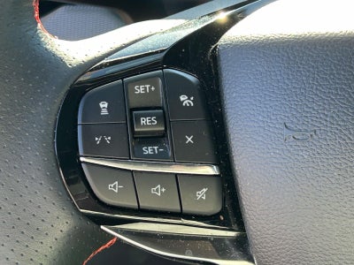 2025 Ford Explorer ST-Line RWD