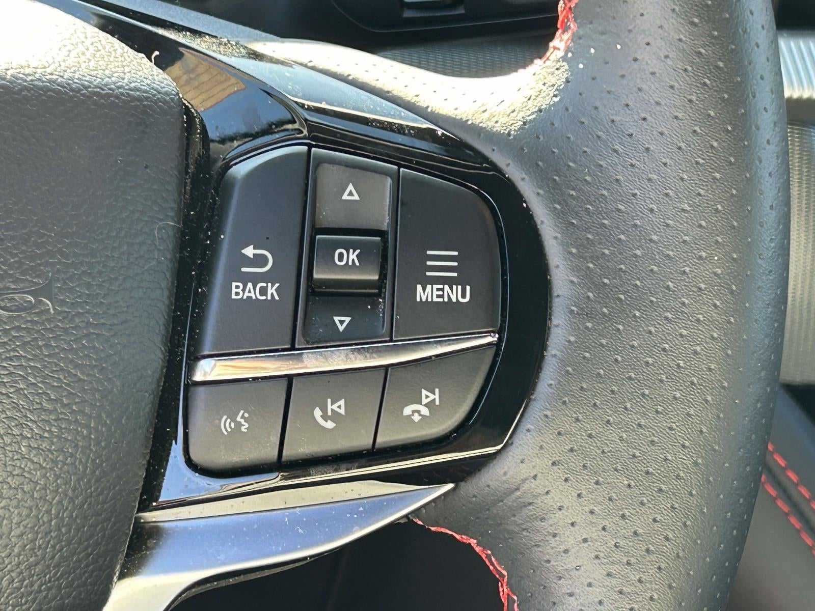2025 Ford Explorer ST-Line RWD